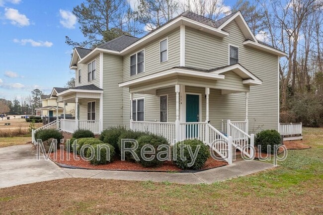 Building Photo - 107 Laura Ln