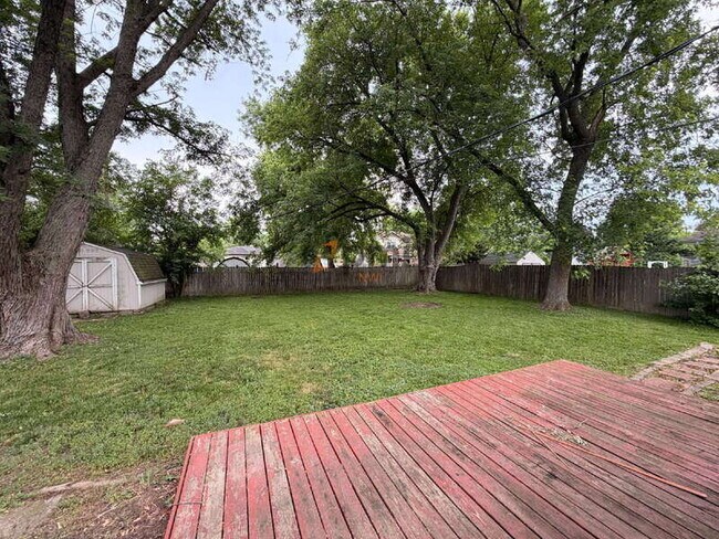 Building Photo - 7726 Durbin St