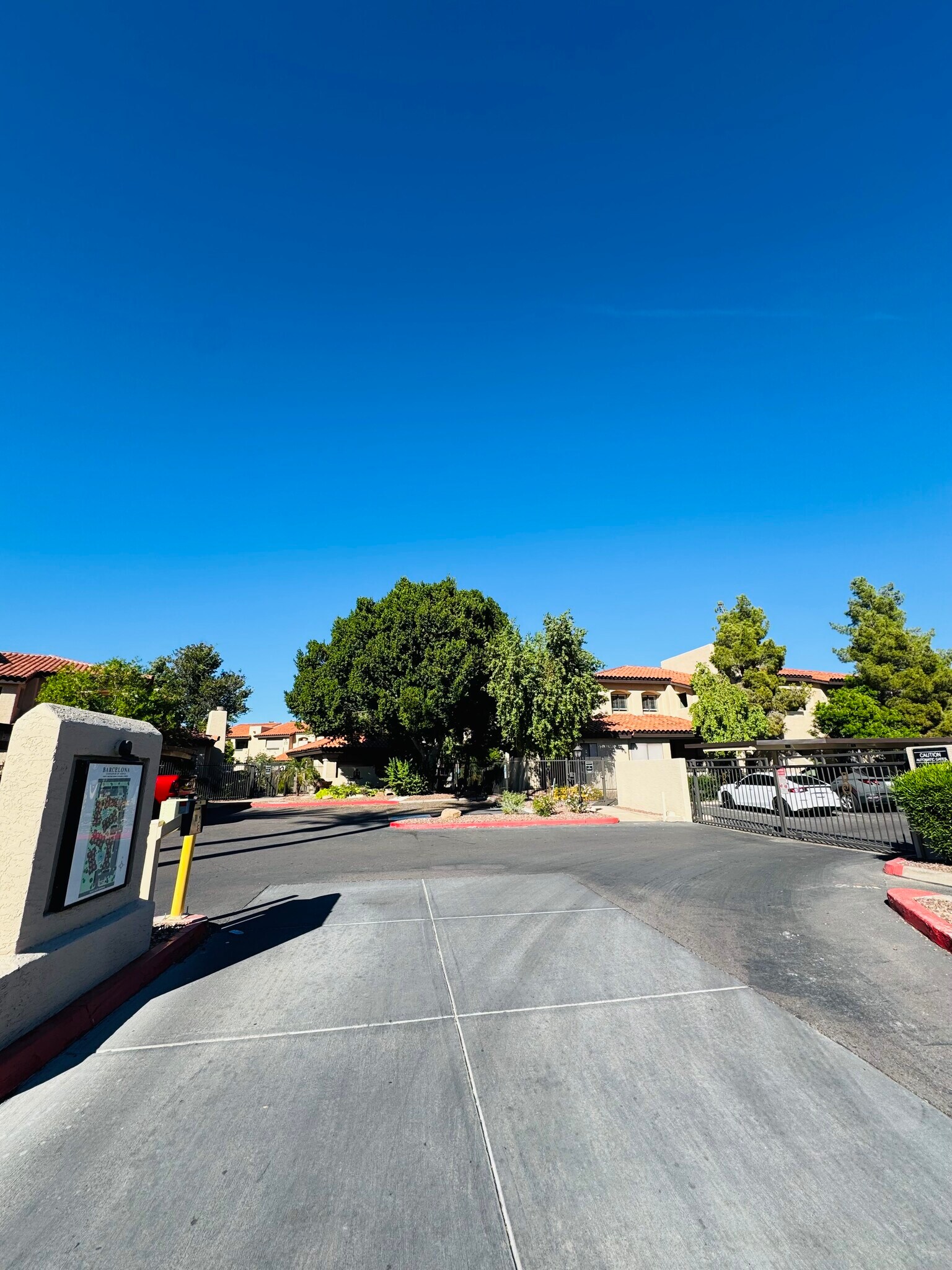 Building Photo - 7008 E Gold Dust Ave