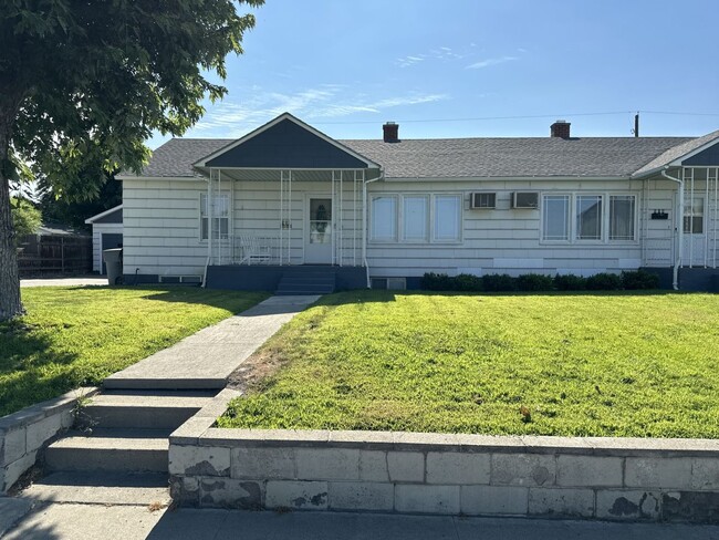 Building Photo - RIchland Duplex for Lease