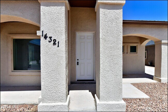Building Photo - 14321 Bill Lazor Pkwy