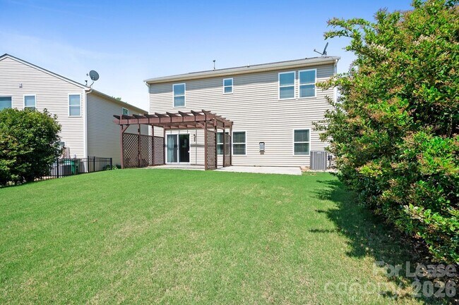 Building Photo - 2059 Blue Iris Dr
