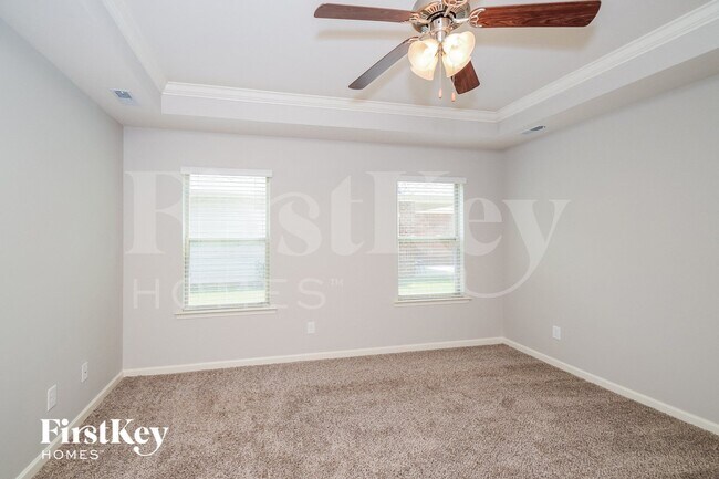 Building Photo - 291 Belmont Way