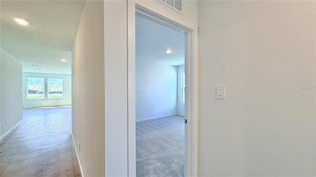 Building Photo - 615 ARTEMIS St