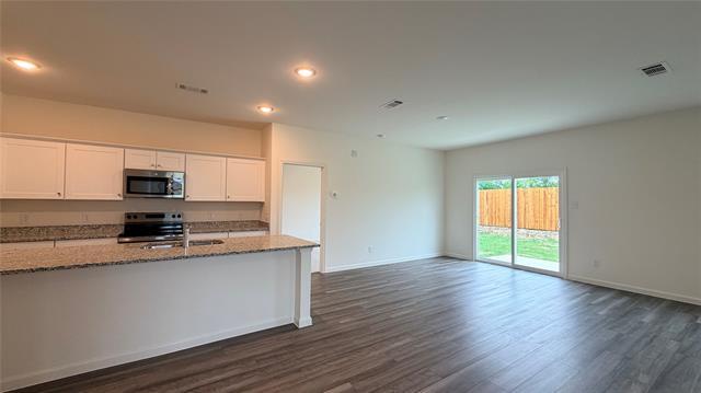 Building Photo - 8261 Bufflehead Dr