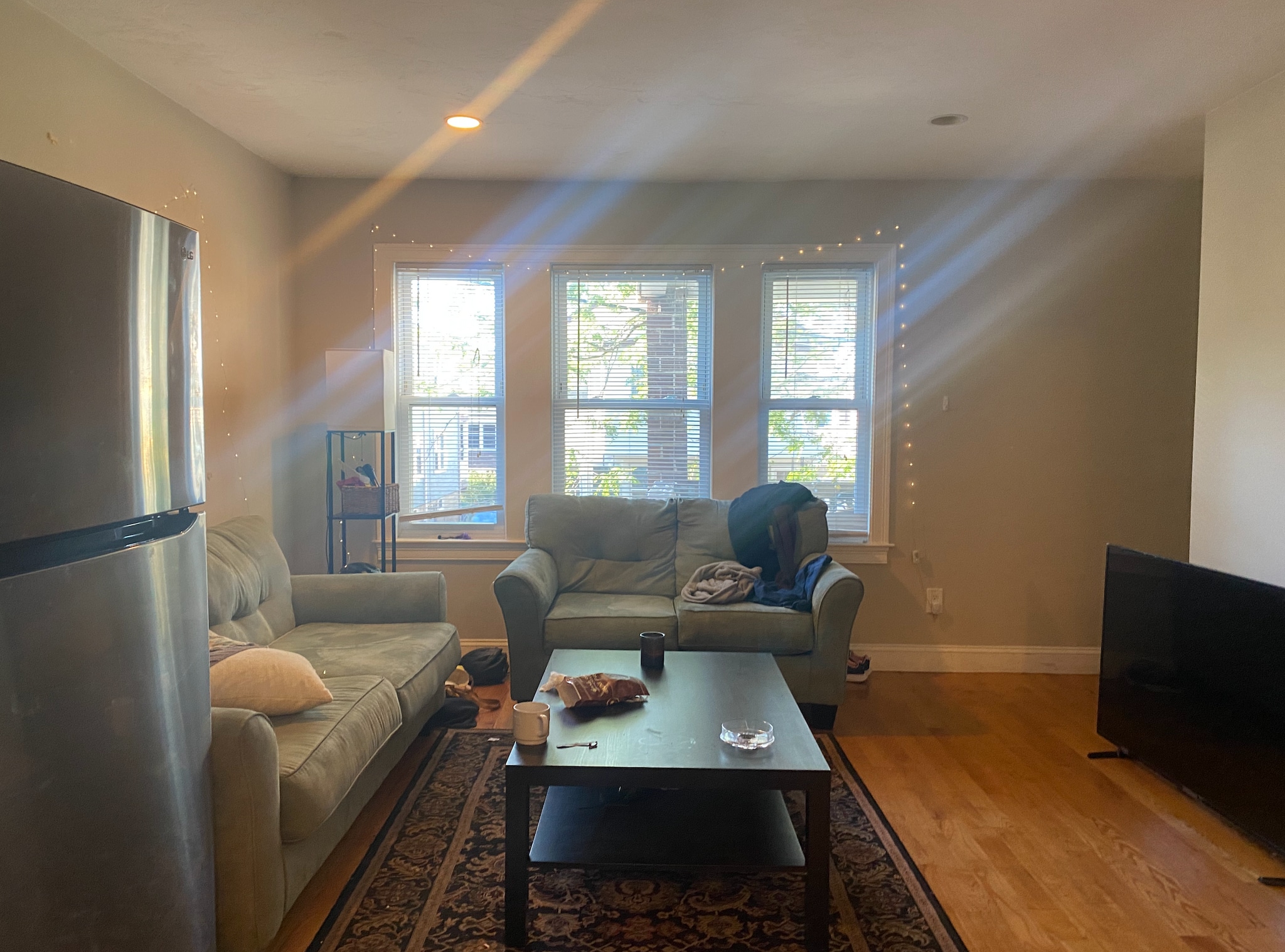 Building Photo - 27 Fairfax St