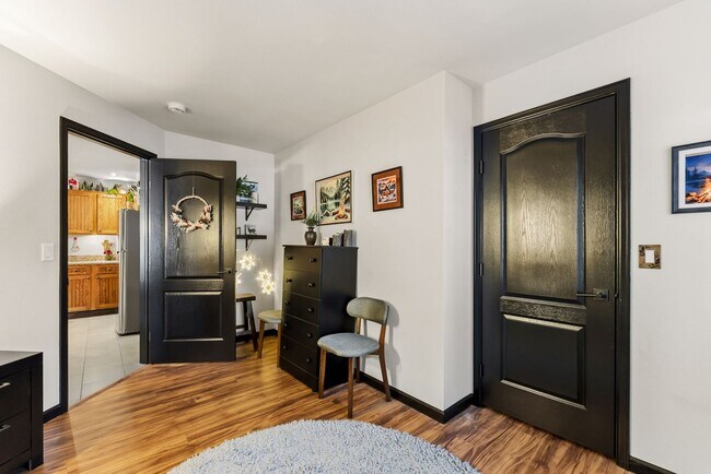 Building Photo - Furnished 2BR/2BA Breckenridge Condo | Garage, Fireplace & Hot Tubs | Available Oct. 1