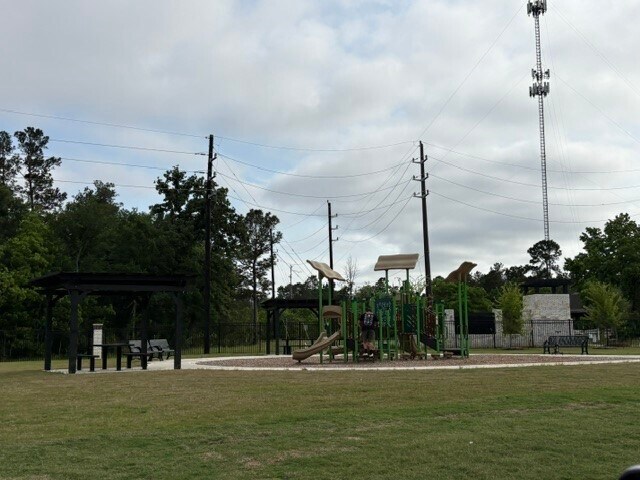 Building Photo - 12059 Noble Wood Vlg Dr