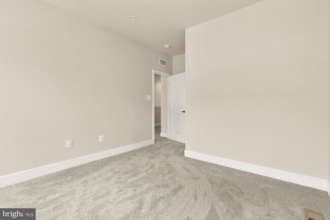 Building Photo - 7551 Crowley St