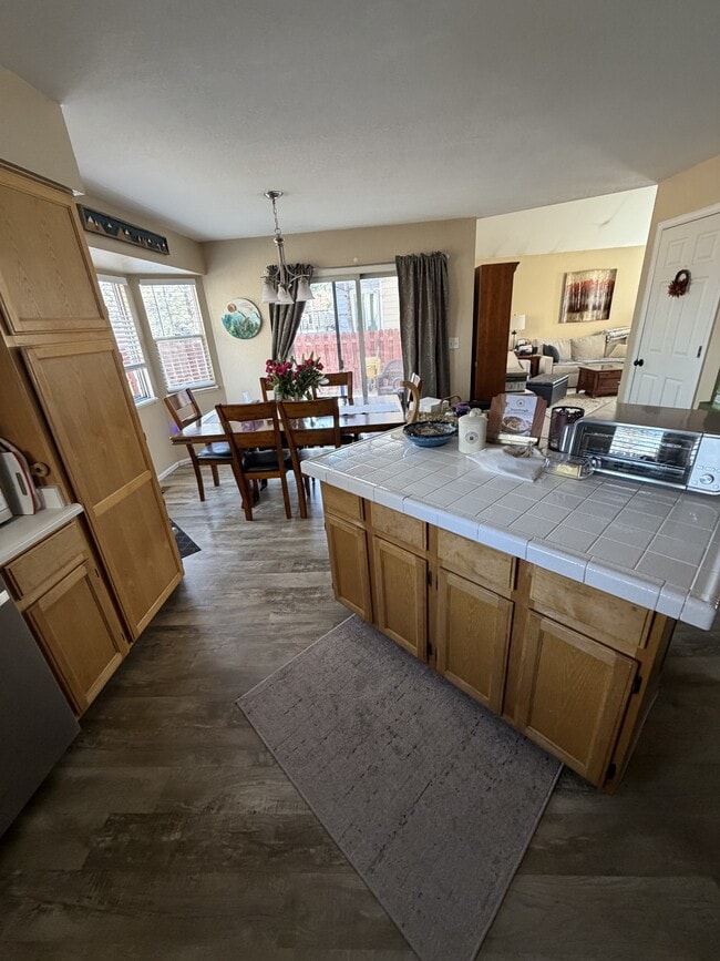 Building Photo - 4268 Stoneridge Dr