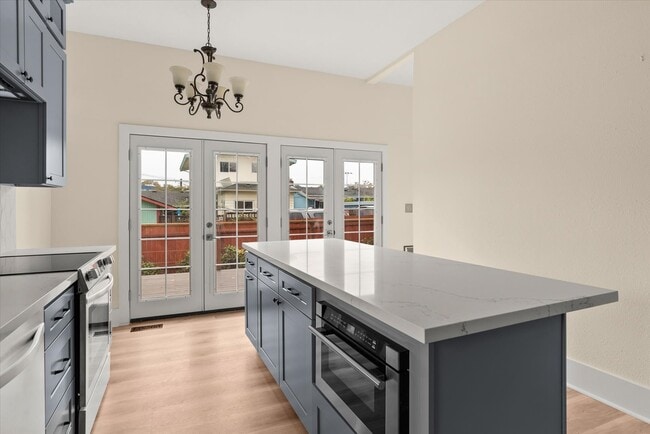 Building Photo - 8633 Wabash Ave S