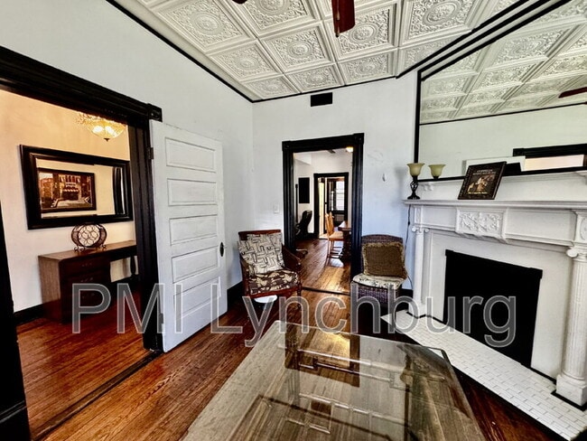 Building Photo - 1316 Harrison St