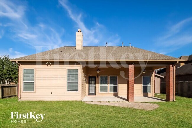 Building Photo - 21630 Hansom Dr