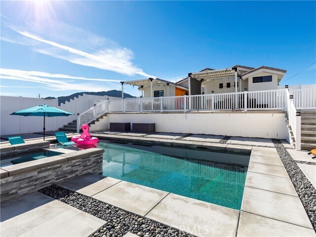 Building Photo - 13416 Cholla Dr