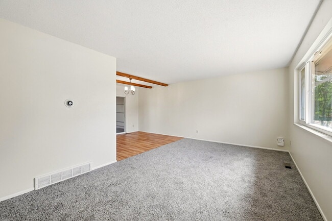 Building Photo - $1,895.95, 3-bed, 2-bath, located in Colorado Springs with Central AC.