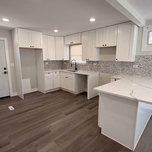 Building Photo - 16752 Artesian Ave