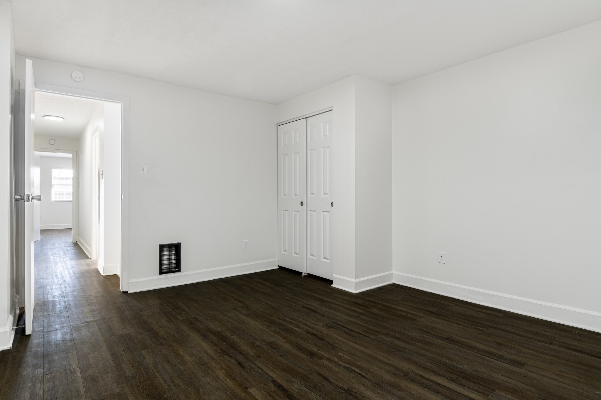 Building Photo - 408 E Beecher St