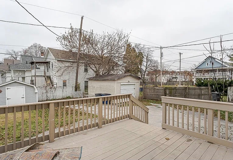 Building Photo - 1019 Radcliffe Dr