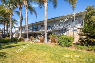 Building Photo - 947 Oak Ave