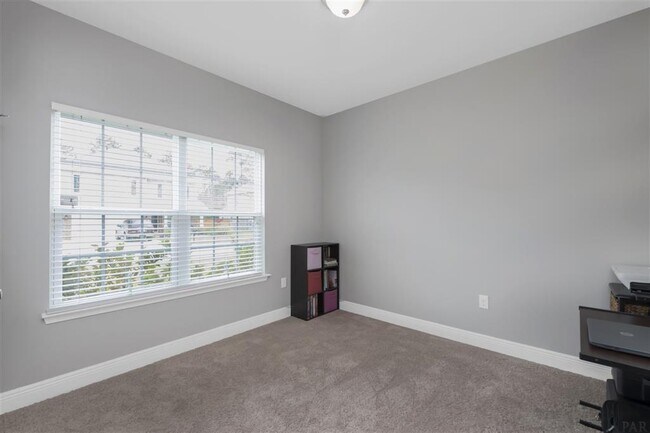 Building Photo - 8605 Bucklebury Dr