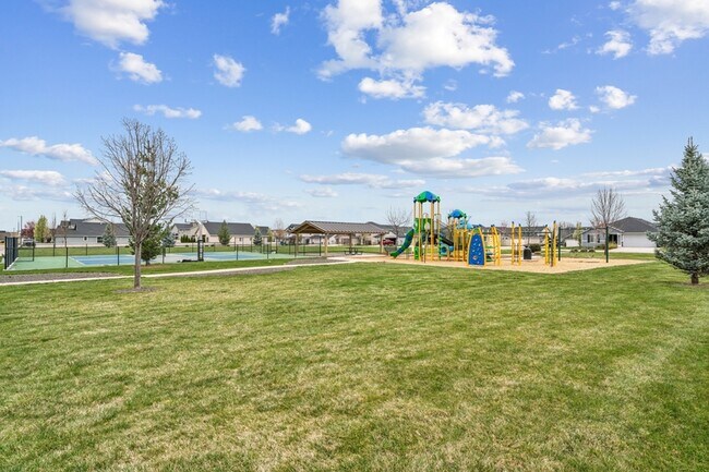 Building Photo - 2914 W Sunny Cove St