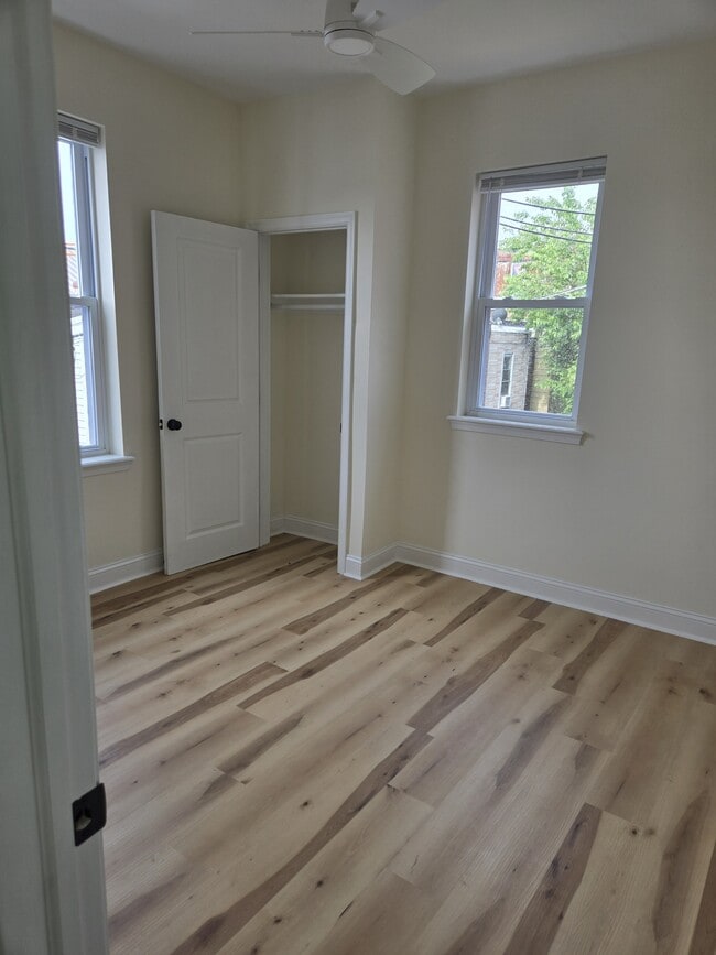 Building Photo - 406 N Felton St
