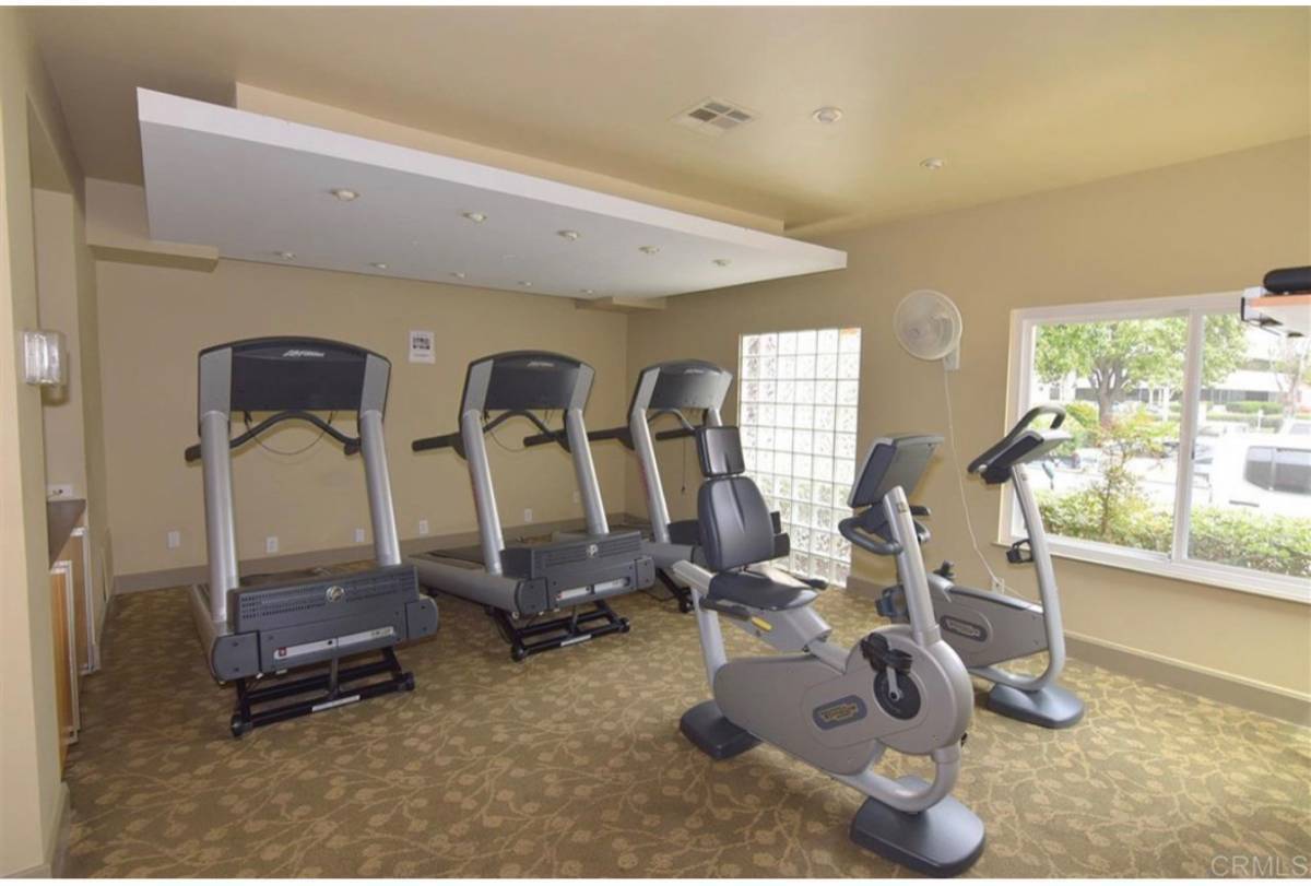 GYM - 8889 Caminito Plaza Centro