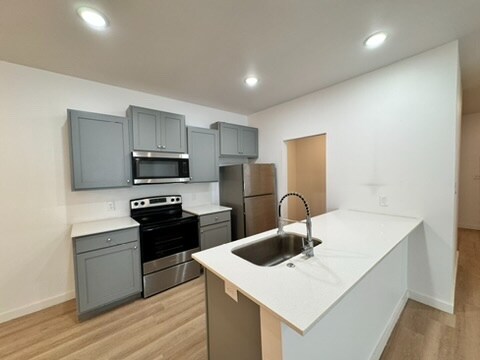 Building Photo - 5719 Kemper St