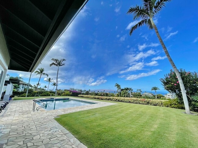 Building Photo - Live the Wailea Lifestyle – Ocean View ground level Townhome at Wailea Fairway Villas Seasonal Re...