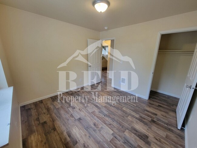Building Photo - 4114 McCall Blvd W