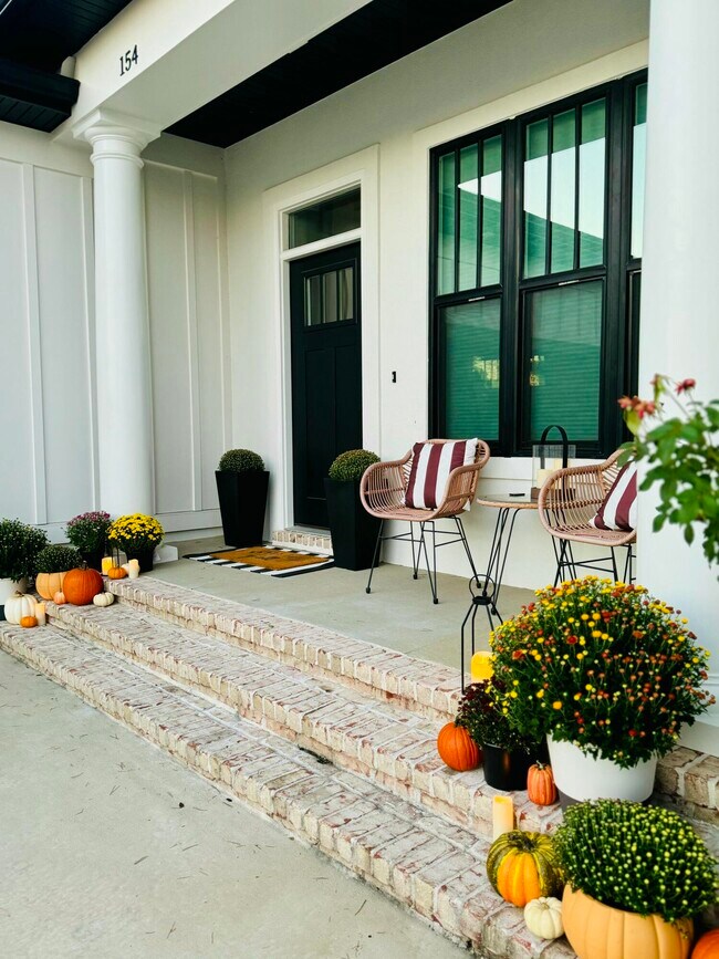 Building Photo - 154 Caraway Dr