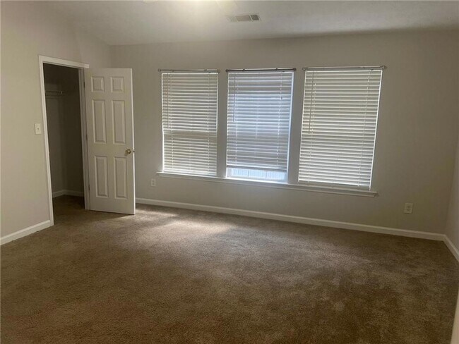 Building Photo - 3809 Dandridge Way NW