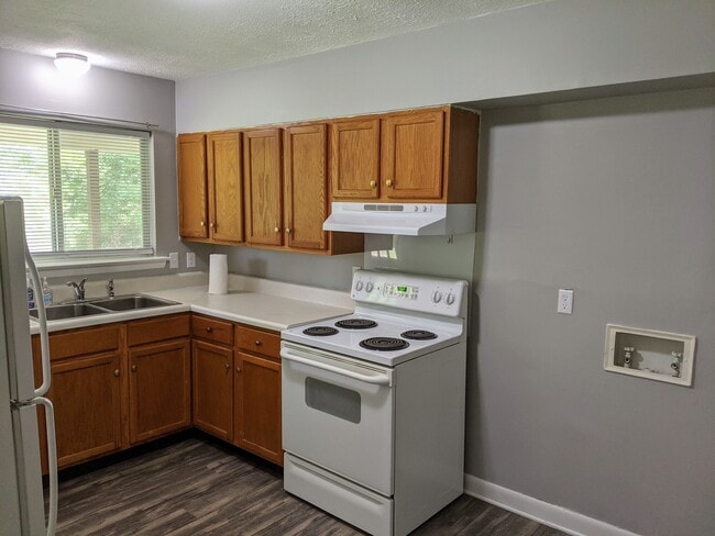 Building Photo - 4812 Eula Cir