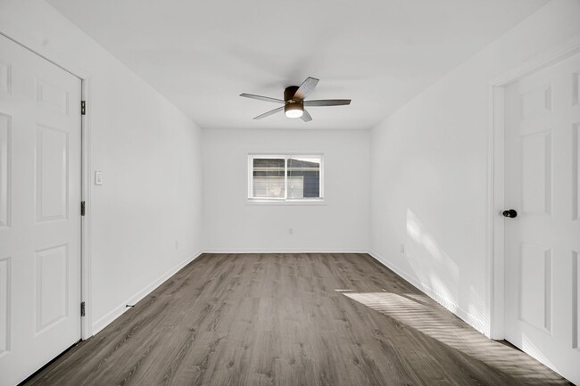 Building Photo - 3 Bedroom 1 Bathroom House for Rent!