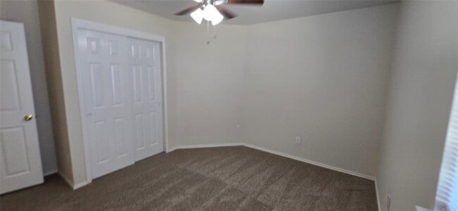Building Photo - 911 Remington Dr