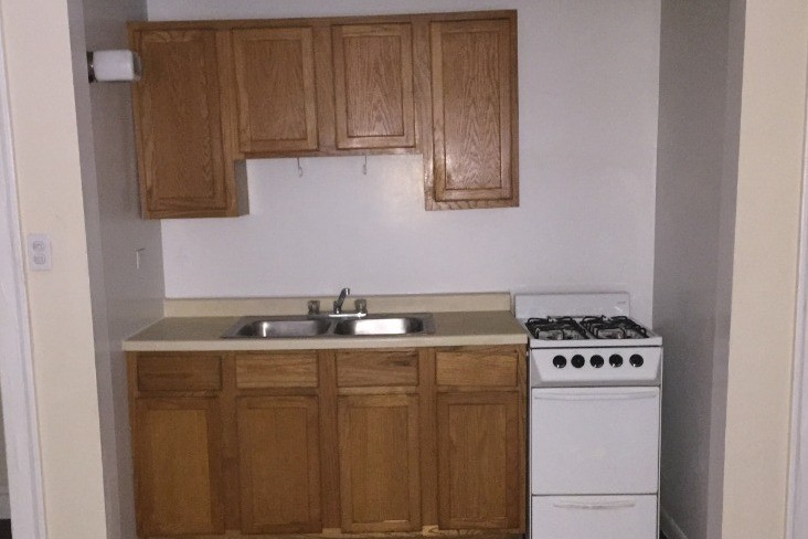 Kitchen - 4701 St Louis Ave