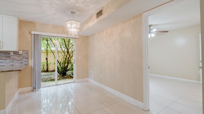 Building Photo - 3760 N Jog Rd