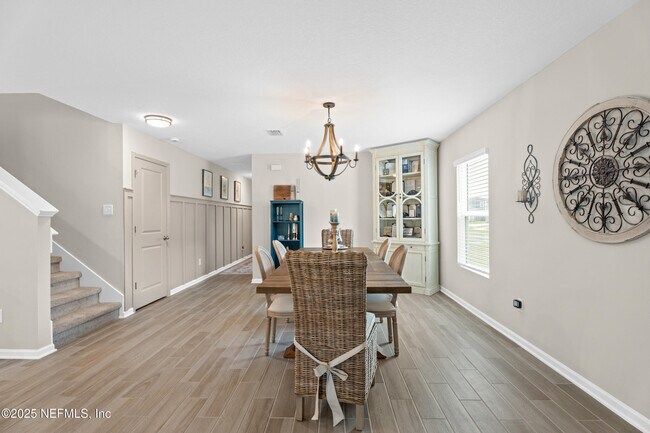 Building Photo - 2865 Firethorn Ave