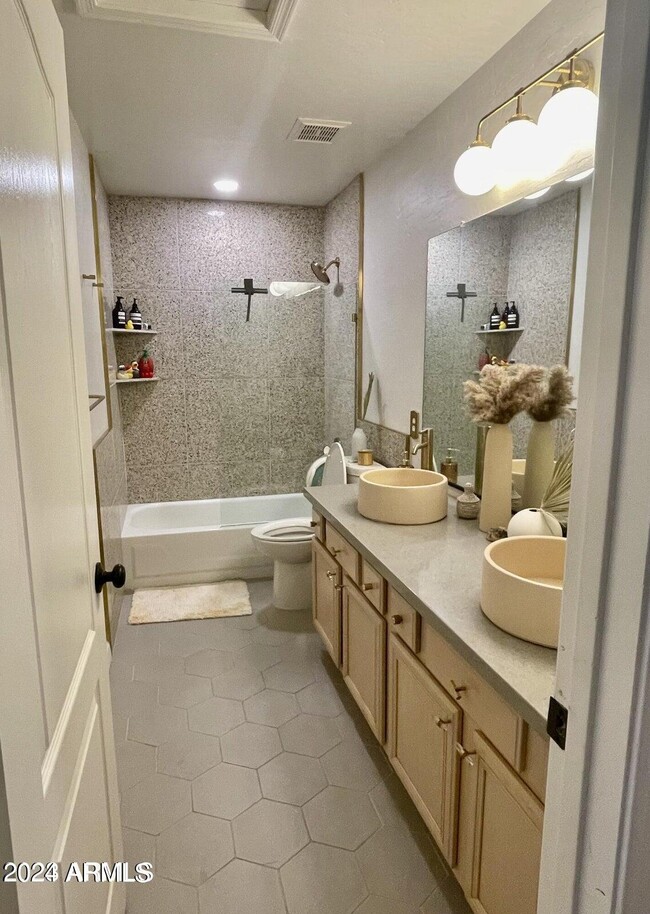 Building Photo - 17689 N 81st Way