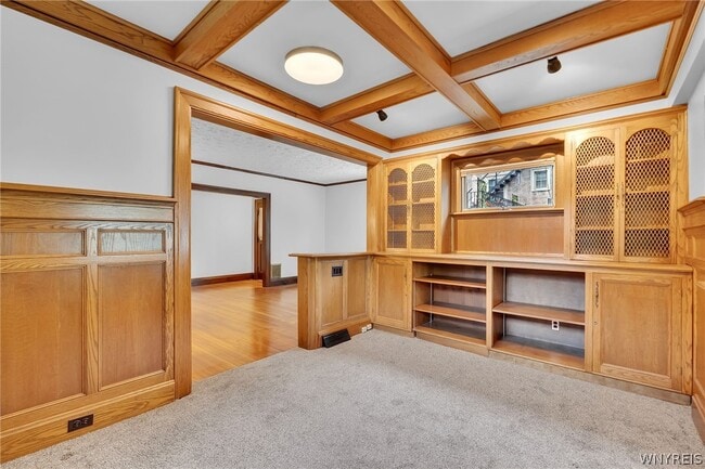 Building Photo - 610 Ashland Ave