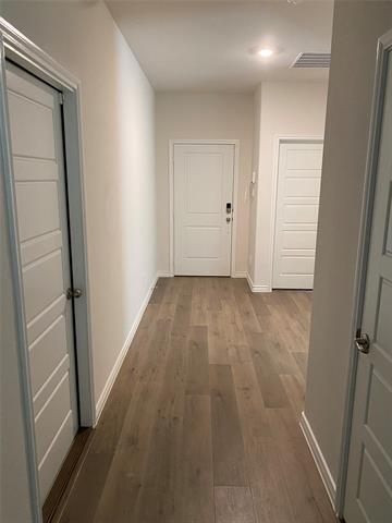 Building Photo - 9809 Autumn Leaves Ln