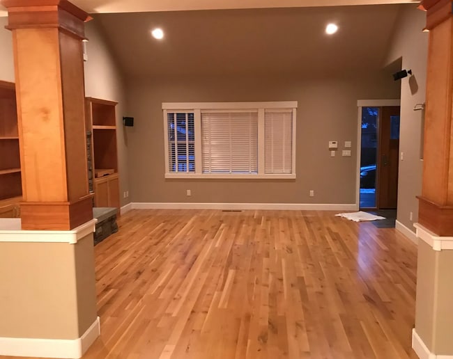 Building Photo - Home in NWX!!