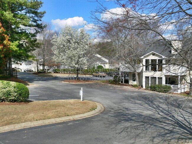 Building Photo - 1806 Augusta Dr