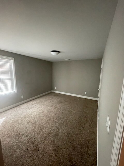 Building Photo - 8574 Daju Ct