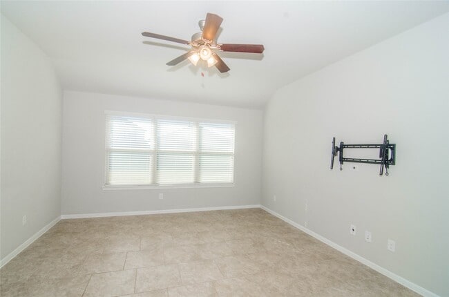 Building Photo - 29219 Dunns Creek Ct