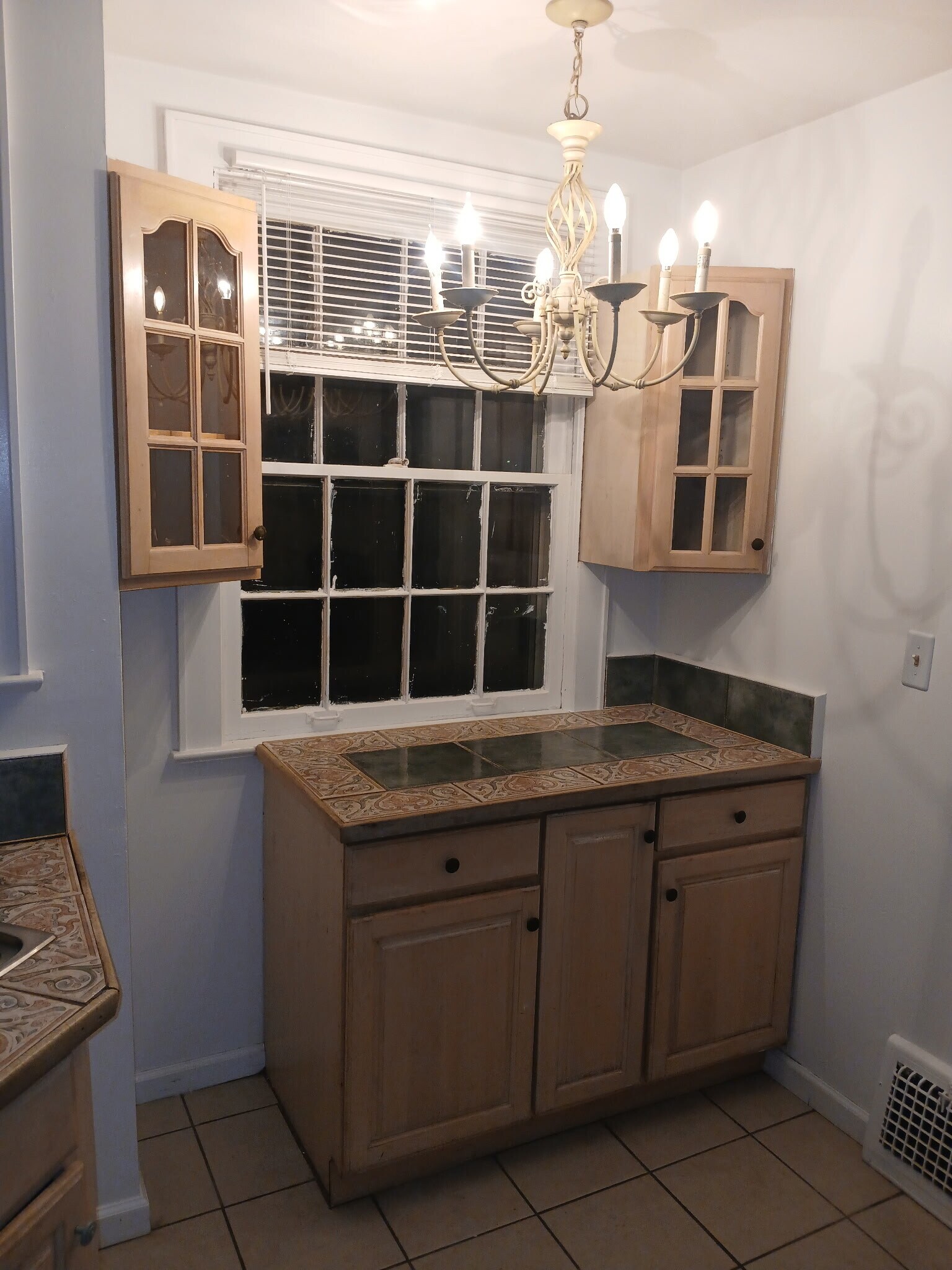 Building Photo - 3520 Ingleside Rd