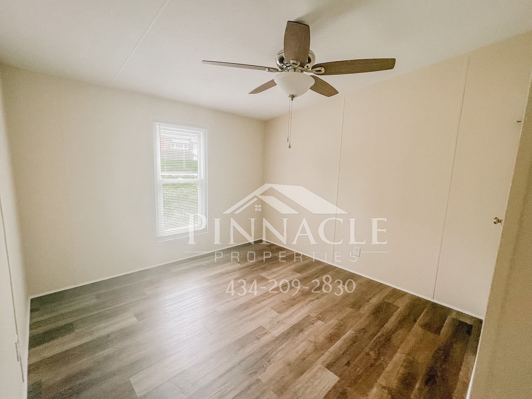 Building Photo - 900 Rockbridge Ave