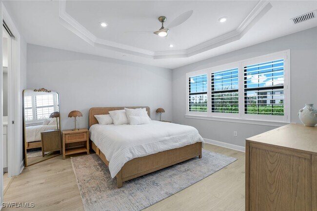 Building Photo - 15336 Lucerna St