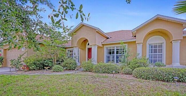 Primary Photo - 176 Blue Heron Ct