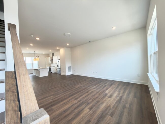 Building Photo - 3405 Holabird Ln